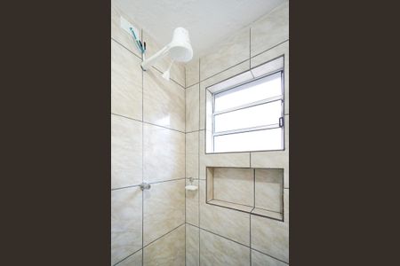Casa de condomínio para alugar com 150m², 2 quartos e 2 vagas Casa de condomínio para alugar com 150m², 2 quartos e 2 vagasChuveiro