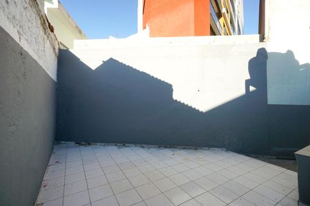 Casa de condomínio para alugar com 150m², 2 quartos e 2 vagas Casa de condomínio para alugar com 150m², 2 quartos e 2 vagasQuintal