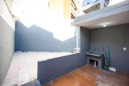 Casa de condomínio para alugar com 150m², 2 quartos e 2 vagas Casa de condomínio para alugar com 150m², 2 quartos e 2 vagasÁrea de serviço