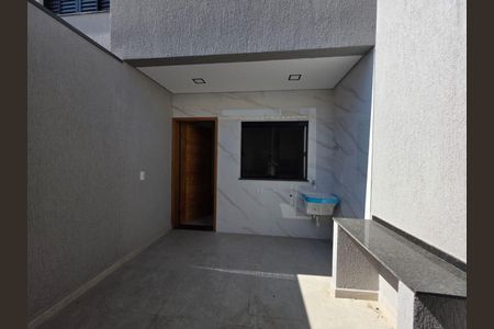 Casa à venda com 125m², 3 quartos e 2 vagas