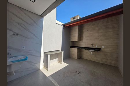 Casa à venda com 125m², 3 quartos e 2 vagas