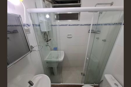 Banheiro  de apartamento para alugar com 1 quarto, 22m² em Lapa, Rio de Janeiro