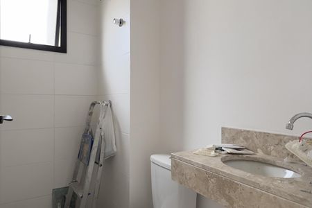 Banheiro de kitnet/studio à venda com 1 quarto, 30m² em Vila Galvão, Guarulhos