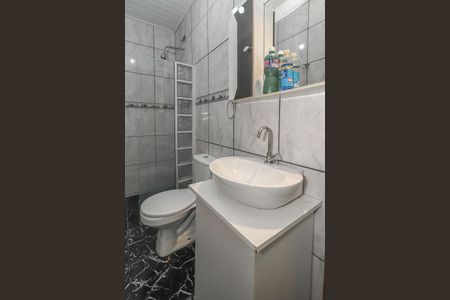 Casa à venda com 150m², 3 quartos e 2 vagasBanheiro