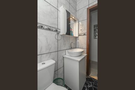 Casa à venda com 150m², 3 quartos e 2 vagasBanheiro
