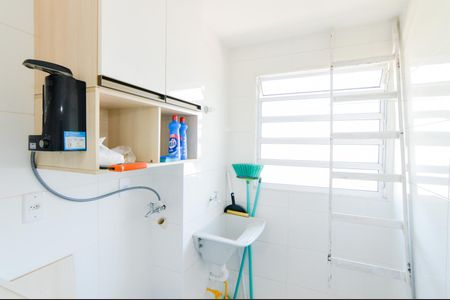 Apartamento à venda com 52m², 2 quartos e 1 vagaCozinha - Área de Serviço 