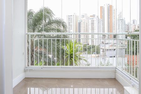 Sala de apartamento à venda com 2 quartos, 69m² em Vila Romana, São Paulo