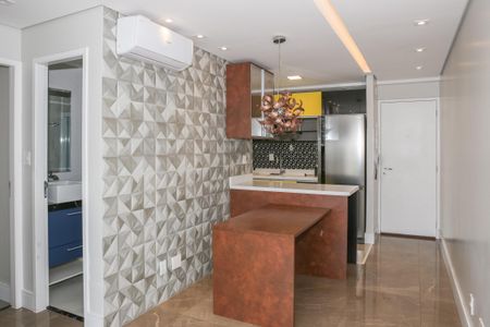 Sala de apartamento à venda com 2 quartos, 69m² em Vila Romana, São Paulo