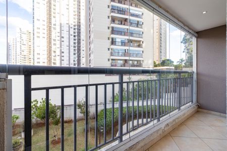 Varanda de apartamento para alugar com 3 quartos, 66m² em Vila Andrade, São Paulo