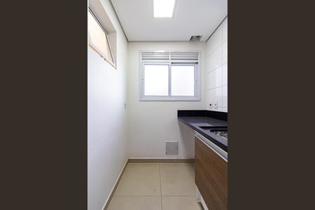 Apartamento à venda com 66m², 3 quartos e 1 vagaÁrea de serviço