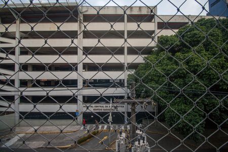 Apartamento à venda com 98m², 3 quartos e 1 vagaQuarto 2 vista
