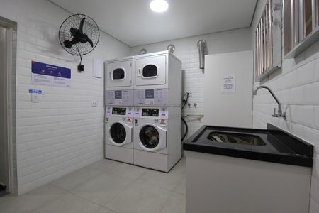 Apartamento à venda com 42m², 1 quarto e 1 vagaÁrea Comum - Lavanderia
