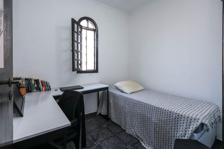 Casa para alugar com 179m², 3 quartos e 2 vagasQuarto 2