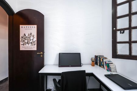 Casa para alugar com 179m², 3 quartos e 2 vagasQuarto 2