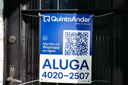 Casa para alugar com 179m², 3 quartos e 2 vagasFachada