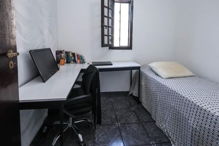 Casa para alugar com 179m², 3 quartos e 2 vagasQuarto 2