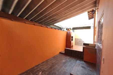 Casa à venda com 252m², 2 quartos e 4 vagasÁrea de Serviço