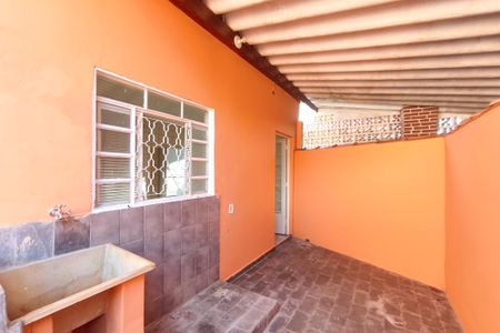 Casa à venda com 252m², 2 quartos e 4 vagasÁrea de Serviço