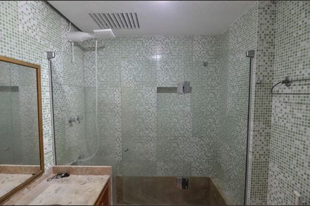 Apartamento à venda com 82m², 2 quartos e 1 vaga Apartamento à venda com 82m², 2 quartos e 1 vagaBanheiro