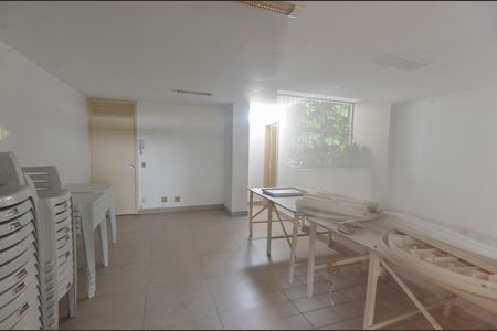 Apartamento à venda com 82m², 2 quartos e 1 vaga Apartamento à venda com 82m², 2 quartos e 1 vagaÁrea comum