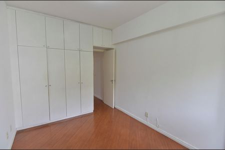 Apartamento à venda com 82m², 2 quartos e 1 vaga Apartamento à venda com 82m², 2 quartos e 1 vagaQuarto 2