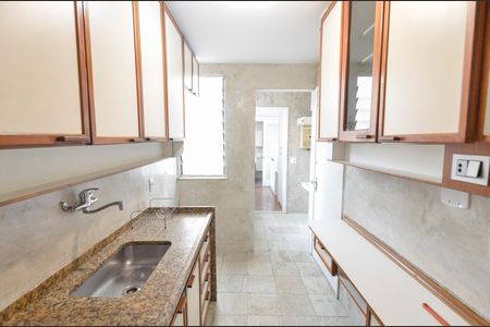 Apartamento à venda com 82m², 2 quartos e 1 vaga Apartamento à venda com 82m², 2 quartos e 1 vagaCozinha