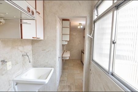 Apartamento à venda com 82m², 2 quartos e 1 vaga Apartamento à venda com 82m², 2 quartos e 1 vagaÁrea de Serviço