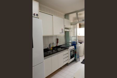 Apartamento à venda com 63m², 2 quartos e 1 vaga Apartamento à venda com 63m², 2 quartos e 1 vagaCozinha