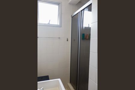 Apartamento à venda com 63m², 2 quartos e 1 vaga Apartamento à venda com 63m², 2 quartos e 1 vagaBanheiro