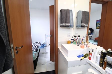 Apartamento para alugar com 60m², 2 quartos e 1 vagaBanheiro do Quarto 2