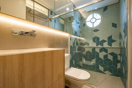 Apartamento à venda com 96m², 2 quartos e 1 vaga Apartamento à venda com 96m², 2 quartos e 1 vagaBanheiro