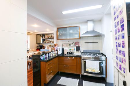 Apartamento à venda com 94m², 2 quartos e 2 vagasCozinha