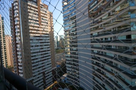 Apartamento à venda com 94m², 2 quartos e 2 vagasVaranda