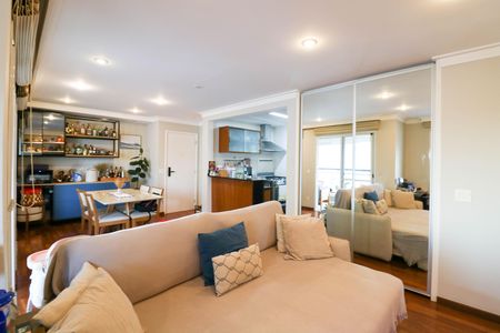 Apartamento à venda com 94m², 2 quartos e 2 vagasSala 