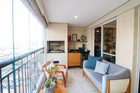 Apartamento à venda com 94m², 2 quartos e 2 vagasVaranda