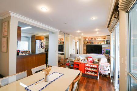 Sala de apartamento à venda com 2 quartos, 94m² em Vila Gertrudes, São Paulo
