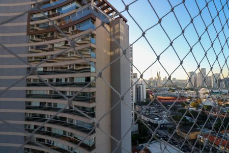 Apartamento à venda com 94m², 2 quartos e 2 vagasVaranda