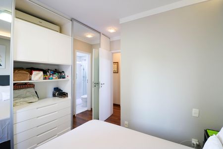 Apartamento à venda com 94m², 2 quartos e 2 vagasQuarto 2 Suíte