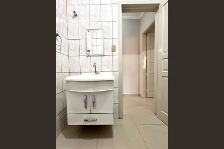 Casa à venda com 145m², 3 quartos e 3 vagasBanheiro