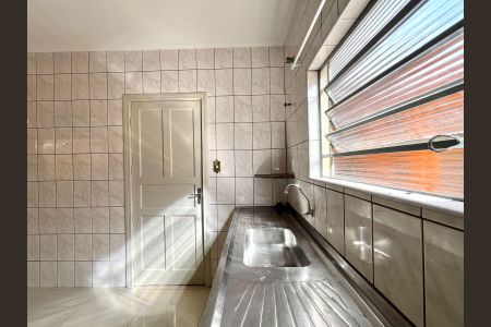 Casa à venda com 145m², 3 quartos e 3 vagasCozinha