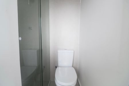 Apartamento para alugar com 70m², 2 quartos e sem vaga Apartamento para alugar com 70m², 2 quartos e sem vagaBanheiro de serviço