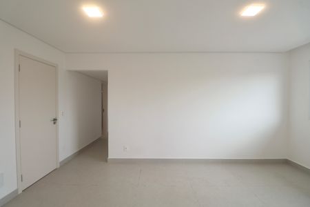 Sala de apartamento para alugar com 2 quartos, 70m² em Vila Santa Rosa, Guarujá