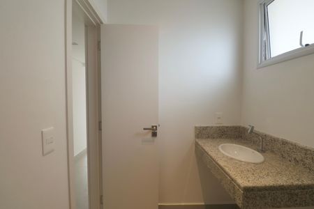 Apartamento para alugar com 70m², 2 quartos e sem vaga Apartamento para alugar com 70m², 2 quartos e sem vagaBanheiro Social