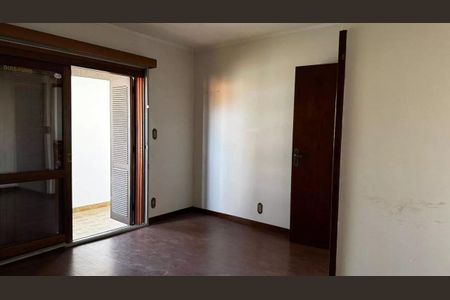 Casa para alugar com 750m², 6 quartos e 2 vagas