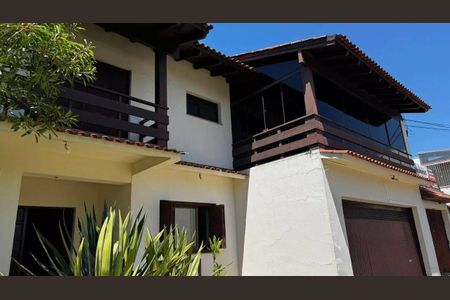 Casa para alugar com 750m², 6 quartos e 2 vagas
