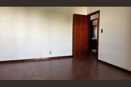 Casa para alugar com 750m², 6 quartos e 2 vagas
