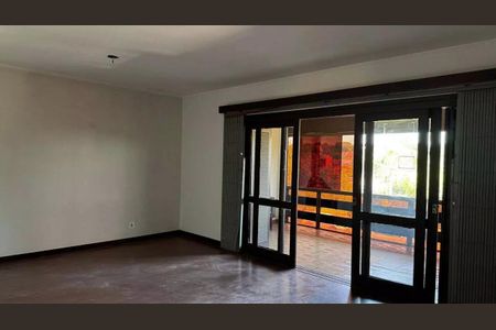 Casa para alugar com 750m², 6 quartos e 2 vagas