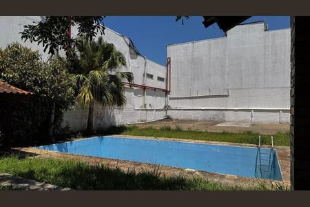 Casa para alugar com 750m², 6 quartos e 2 vagas