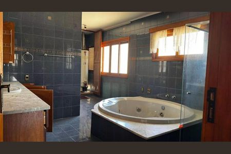 Casa para alugar com 750m², 6 quartos e 2 vagas
