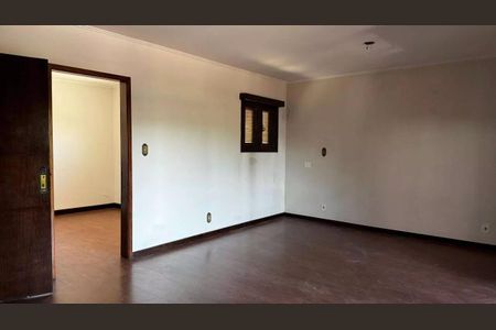 Casa para alugar com 750m², 6 quartos e 2 vagas
